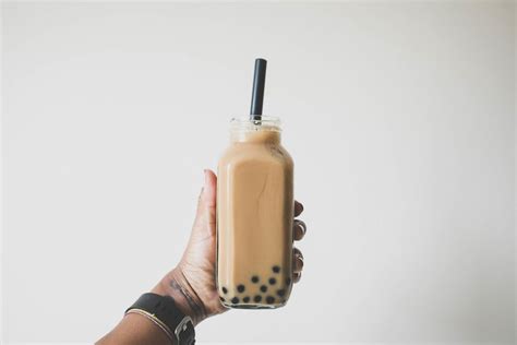 Boba vs. Bubble Tea: Exploring the Differences and Similarities
